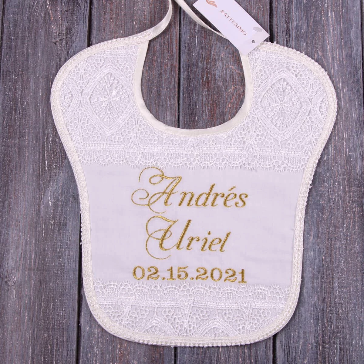 Personalized Baby Bibs for every Little... hero image
