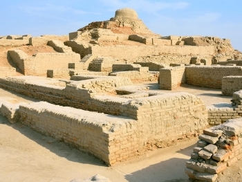 Lost Cities of the Indus Valley: Unveiling the Harappan Civilization post image