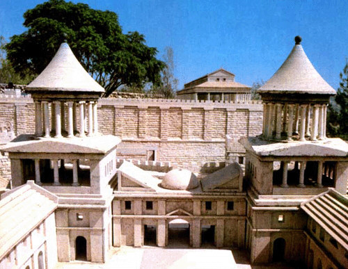 Photo of the Hasmonean Palace in the Second Temple Model